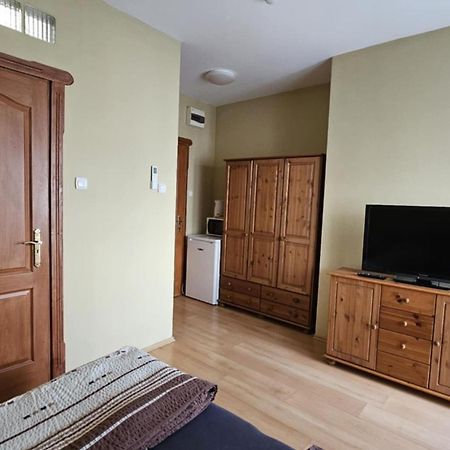 Rozsakert Apartmanhaz Hajduszoboszlo Exterior photo
